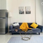 Cho thuê ch 2pn 2wc, 65m2 tại masteri millennium, 18 triệu vnd