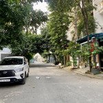 Bán nhà mới 5 tầng có thang máy riêng, mặt tiền khu dân cư hưng phú ngay corp mart bình triệu