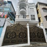 Cho thuê nhà mt đường a4, p12(khu k300), 7x16m. 1 trệt 3 lầu, sẵn nội thất, thang máy. giá 40 triệu