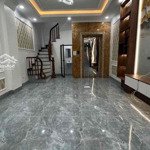 Bán gấp nhà tây sơn, đống đa. chỉ 10m ra ô tô. dt 38m2x6t mt 4m, thang máy nk. giá chỉ nhỉnh 11 tỷ