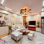 Bán nhà hồng tiến, long biên 2 thoáng, ô tô đỗ cửa 34m2, 5 tầng, giá 5,65 tỷ có tl xách vali về ở