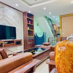 Bán nhà phùg chí kiên phân lô- 2 ôtô tránh -gara- thag máy- thoág trước sau- 19,9 tỷ - 65m, 5 tầng.