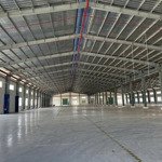 Cần cho thuê khu xưởng tân uyên bình dương tổng khuôn viên 4,3 mẫu liên hệ : 0978627886