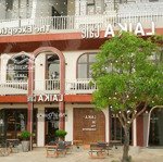 Cho thuê nhà mặt phố nguyễn thị định lô góc 30m diện tích 200mx3t có hầm giá 180tr mọi mô hình kd