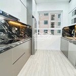 Bán căn hộ dt 110m2, 6,5 tỷ, 3pn, 2wc tòa 18t1 hoàng đạo thúy, trung hòa, cầu giấy, hà nội