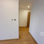 Cần bán nhanh vinhomes metropolis dt 120,2m2 toà m2, 3pn 2vs căn góc