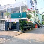 Nhà góc 3 mặt tiền đào duy anh, phú nhuận