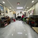 Bán gấp nhà phường tân sơn nhì - 56m2 - ngang 4.2m nở hậu - 2 tầng rộng rãi chỉ 4 tỷ hơn