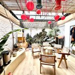 Chính chủ nhờ bán nhanh nhà lưu quang vũ trung yên 5 tầng vỉa hè view vườn hoa lh 0968553331