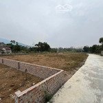 Hàng f0, đất nghỉ dưỡng ba trại, ba vì hn cách đường nhựa trục chính chỉ 100m, gần các khu du lịch