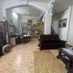 Bán nhà ngõ nông trung tâm cầu giấy - xuân thủy, 3 bước ra phố, sân rộng