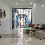 Nhà 2 tầng gần chợ đầm chỉ 2,35tỷ mà thôi