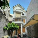 Nhà nở hậu ngay phố ẩm thực phan xích long - 104.8m2 - 3 tầng - giá cực tốt chỉ 12 tỷ