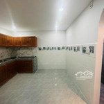 Bán nhà hai tầng phước hải có sổ hồng