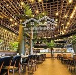 - cho thuê nhà mặt phố tống duy tân, hoàn kiếm, dt 250m x 4 tầng, mt 15m, vị trí cực đẹp, giá 250tr
