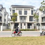 Mở bán bt giá f0 của chủ đầu tư vị trí thuận lợi đẹp xuất sắc tại centa river park, 11 tỷ, 180m2,