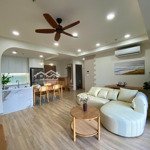 Căn hộ 2 phòng ngủdiện tích cực lớn view hồ bơi nội thất đầy đủ cao cấp