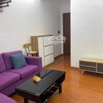 Căn hộ chung cư -ct12a nội thất đẹp- tặng lại toàn bộ nội thất - dt57m - giá :2.92 tỷ