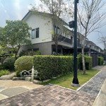 Bán căn bìa nhà phố vườn: 1 trệt 1 lầu (1 trệt 2 lầu) hướng nam khu aquaria. giá chỉ từ 3,5 tỷ