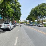Mặt phố sầm uất - tâm quận - kinh doanh vô đối - vỉa hè bát ngát 85 m2 - trường lâm