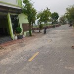 Bán đất di ái-ô tô đỗ cổng-cách phố chỉ 15m đi bộ-ngõ trước nhà rộng 3m thẳng tắp