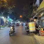 F0 siêu hiếm mp văn quán - 2 mặt đường trước sau - phân lô vỉa hè 3 ô tô tránh - kinh doanh đỉnh