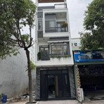 Nhà bình hòa, tp thuận an, ngay chợ 434, kcn vsip1 sổ đã hoàn công