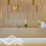 Chủ nhà gởi bán gold view tầng cao đẹp , 91.6m2 2pn 2wc tặng nt . 6,3 tỷ giá thật . lh: 0983568730