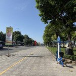 Chủ ngộp bank bán gấp mặt tiền ngay đường hồ thị tư, hiệp phú, 219m2, 19.5 tỷ, chỉ 88tr/m2