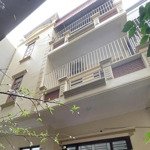 Cầu giấy - dân xây - mặt tiền khủng - 3 bước ra phố - dt 46 m2 - mt 8 mét - giá nhỉnh 8 tỷ