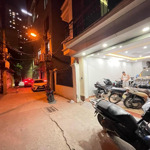 Bán nhà phố nguyễn khang - cầu giấy, 150m2 x mt 6m. 33.5 tỷ, ô tô tránh, kinh doanh, gần phố.