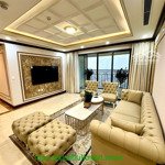 Căn hộ góc, 3 phòng ngủ, view đẹp ở tòa d''. le roi soleil xuân diệu