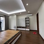 Cực rẻ! bán căn hộ licogi 13 diện tích 100m2 thiết kế 3 phòng ngủ- 2 vệ sinhnhà full đồ, giá bán 5.75 tỷ tl