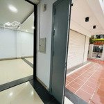 Chủ muốn sang nước ngoài ở với con cần bán nhà tại văn quán hà đông