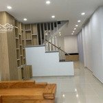 Nhà mới 3 tầng đường 5m ôtô đỗ 85m2(4,5x19m) hoàng diệu2, linh trung thủ đức, giảm 500tr còn 8,3 tỷ
