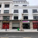 Bán quỹ căn đẹp 75m2 độc quyền chỉ 4 tỷ/căn rẻ hơn giá đại lý, mặt tiền 5m đường thương cảng to