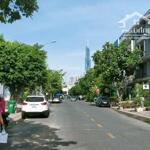 Khuôn đất biệt thự 400.5m2 - 20x20m, giá tốt mt an phú an khánh, quận 2