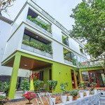Cho thuê bt 300m2, 130 triệu, 4pn, 4wc tại quảng an, tây hồ, hà nội, view đẹp, mới hoàn thiện