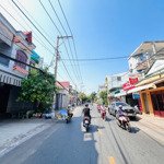 Gấp bán nhà chủ ở lâu đời - đường thông gần bệnh viện đk thủ đức - 88m2( ngang 5,1) siêu đẹp