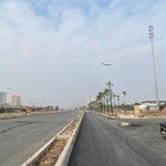 Gia đình cần bán đất dịch vụ di trạch mặt đường 3.5