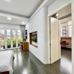 Căn hộ 1pn + bancol cao cấp trung tâm quận 1, vòng xoay điện biên phủ