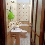 Chính chủ cần bán nhanh căn hộ 72m2