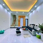 Bán nhà văn cao, 6,5 tầng thang máy, gần phố gần ô tô , đẹp , ở ngay