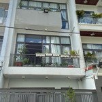 Kẹt bank bán gấp căn nhà tự xây để ở rất kiên cố ở trung tâm xã phước kiển, huyện nhà bè