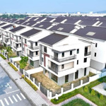 Shophouse 120m2. giá gốc của chủ đầu tư. cách chợ vải ninh hiệp 1,9km. cách trung tâm hà nội 12km