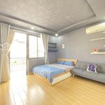 Căn hộ 1 pn ban công rộng gần chợ tân định quận 1