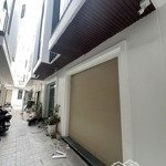 Nhà đẹp phố trung hành - hải an - hải phòng. diện tích: 42m2 x 3 tầng, giá 2tỷ290