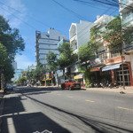 Cần bán căn nhà 2 mặt tiền ngang 6m đường nguyễn thị minh khai gần biển