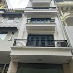 Cho thuê nhà ngõ 4 kim đồng, hoàng mai. dt 120m2, 6 tầng, mt 5m, thang máy, giá 50tr, lh 0968102683