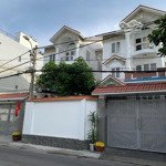 Cho thuê biệt thự trần não, quận 2. ngay rita võ
